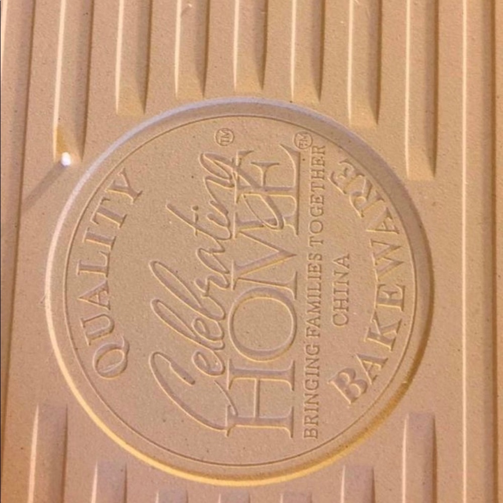 Home Interiors Retired ROUND BAKING STONE - Picture 4 of 5
